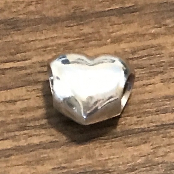Pandora Sterling Silver Plain Shiny Puffy Heart Retired Bead Charm - Picture 1 of 6